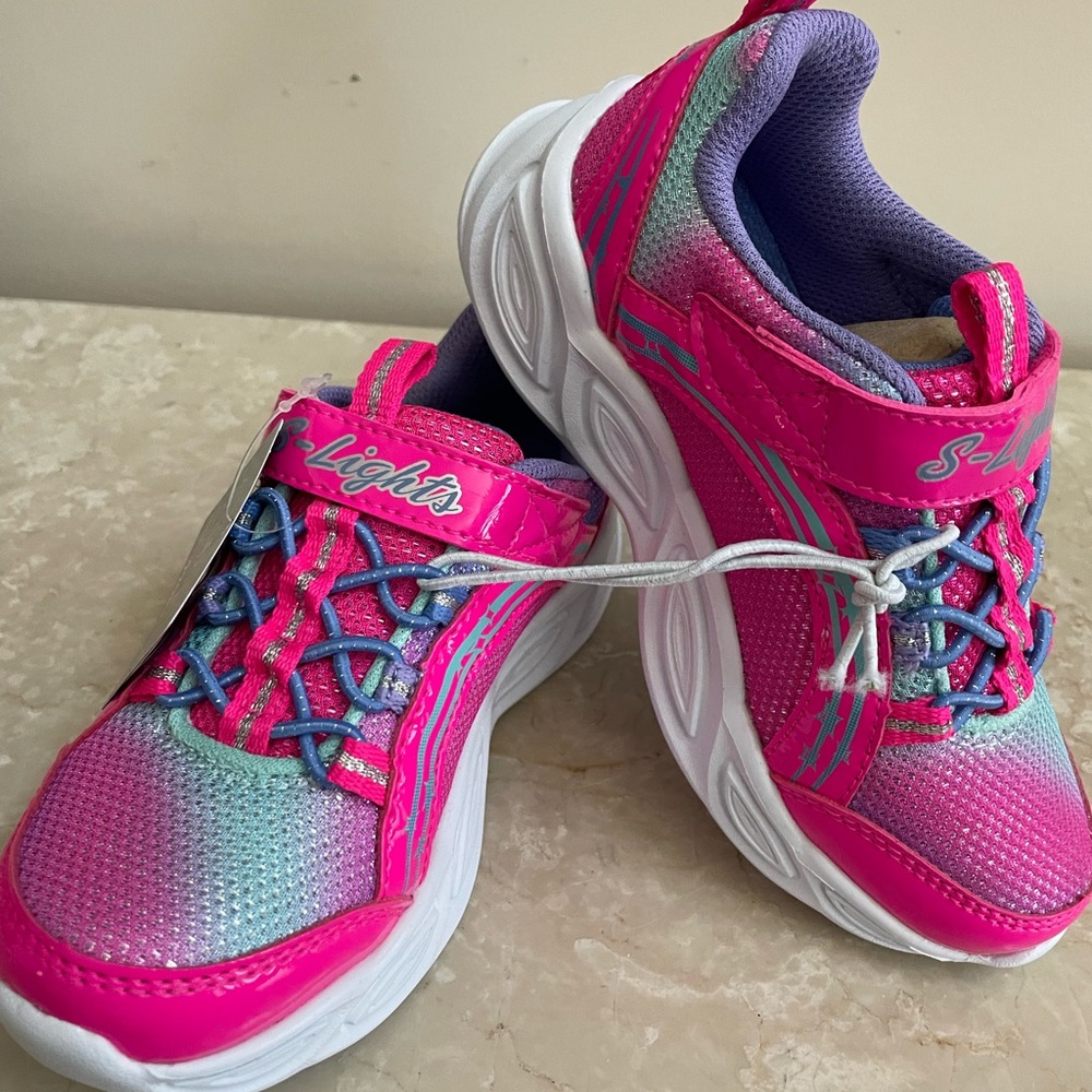 Skechers tennis shoes, size 11 toddler girl